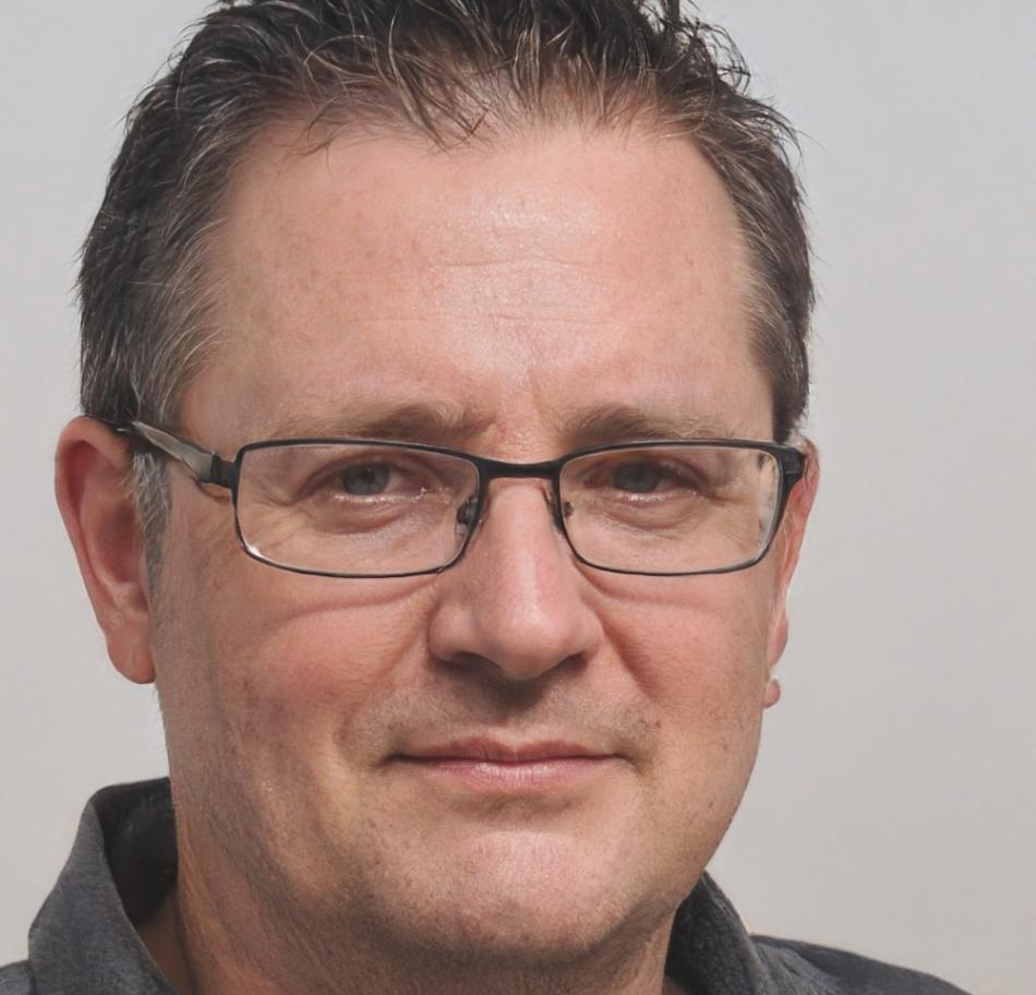 Lead instructor Mikael Thornberg